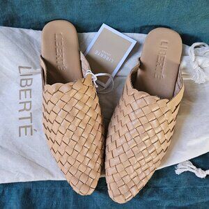 Liberté Prague Woven Mule NWT